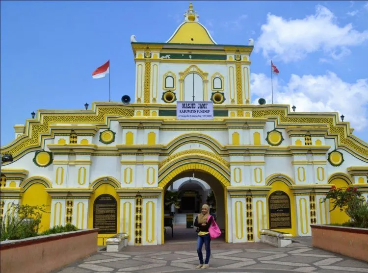 Berbagai Destinasi Wisata di Madura yang Membuatmu Gatal Ingin Memesan Tiket ke Sana 15