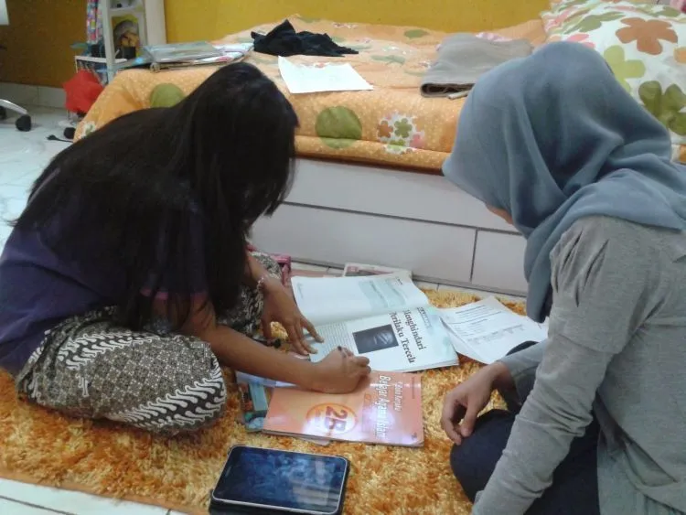 9 Profesi yang Bisa Ditekuni Ibu Rumah Tangga Untuk Menghasilkan Uang Bagi Keluarga 10
