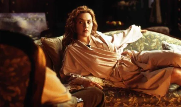 Adegan-Adegan dari Film Titanic yang Sulit Kita Pahami Waktu SD Dulu 18