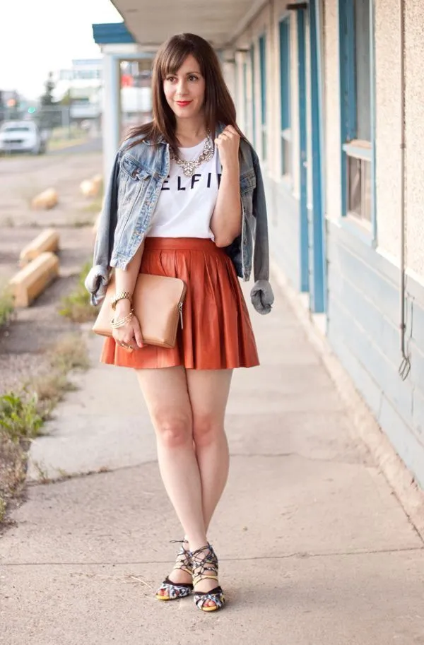 Bosan Sama Gaya yang Itu-itu Saja? Mix and Match Tumblr Tees Ini Bisa Kamu Coba! 25