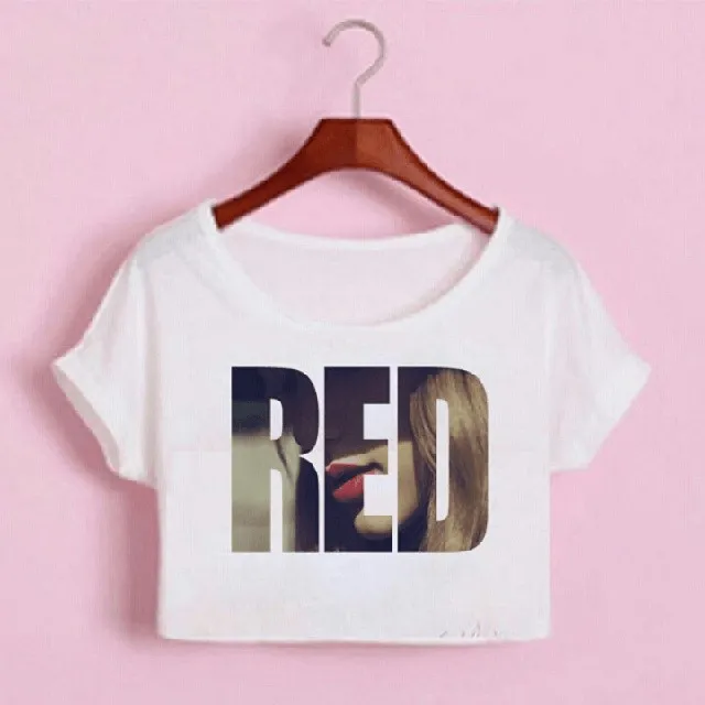 Bosan Sama Gaya yang Itu-itu Saja? Mix and Match Tumblr Tees Ini Bisa Kamu Coba! 16