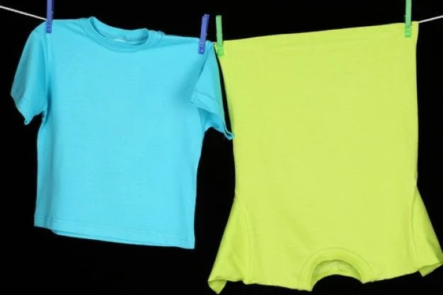 Cukup Dengan Gunting dan Kaos Bekas Saja, Tas yang Unik Sudah Bisa Kamu Punya 7