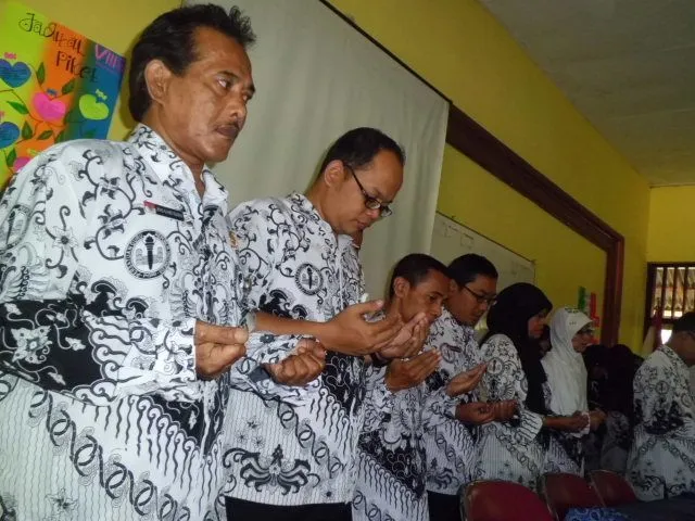 Sepucuk Surat Untuk Guruku di Hari Pendidikan Nasional 10