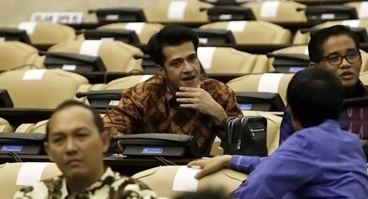 12 Cowok Cute yang Pernah Jadi Pacar Khayalan Cewek-Cewek Era 90-an 30