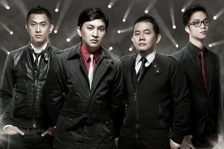 Bingung Mau Ngasih Kejutan Apa Buat Nembak Cewek? Nyanyikan Lagu Aja, Bro! 27