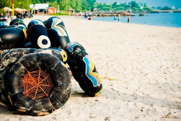 10 Destinasi Wisata Gresik yang Sukses Memikat Pengunjung 12