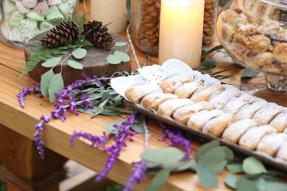 Ingin Punya Pernikahan Unik di Hutan Pinus Seperti Andien? Andalkan Saja 7 Tips dari Hipwee Ini! 12