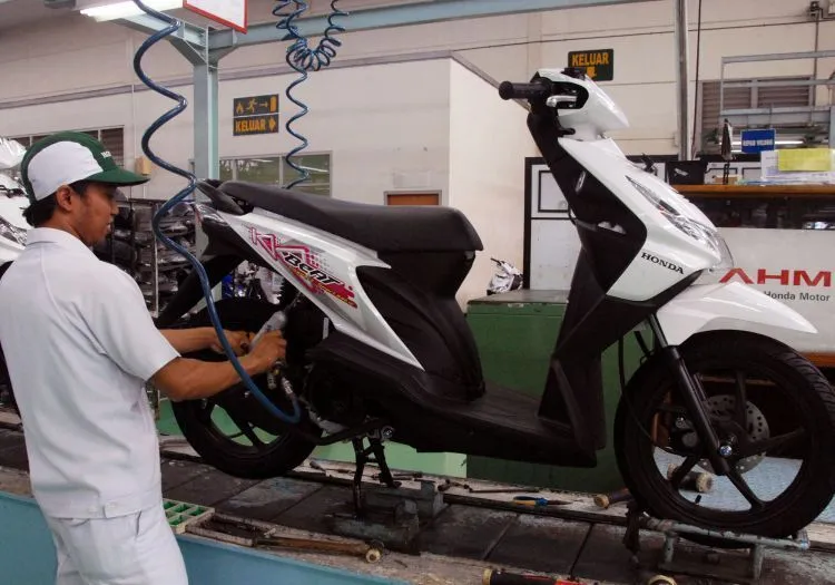 16 Hal Penting yang Sebaiknya Kamu Tahu Tentang Perawatan Mobil dan Motor Kesayanganmu 36