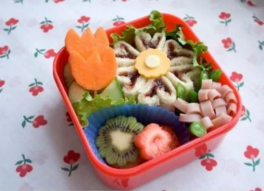 7 Resep Bento Box untuk Anak yang Lucu & Praktis 8