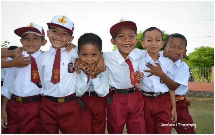 Di Balik Jabatan yang Kedengaran Mentereng, Sesungguhnya Kita-kita Ini Juga Buruh 15