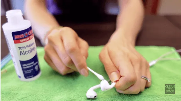 Merawat Gadget Tak Boleh Sembarangan, 10 Cara Ini Membuat Gadgetmu Terlihat Anyar 20