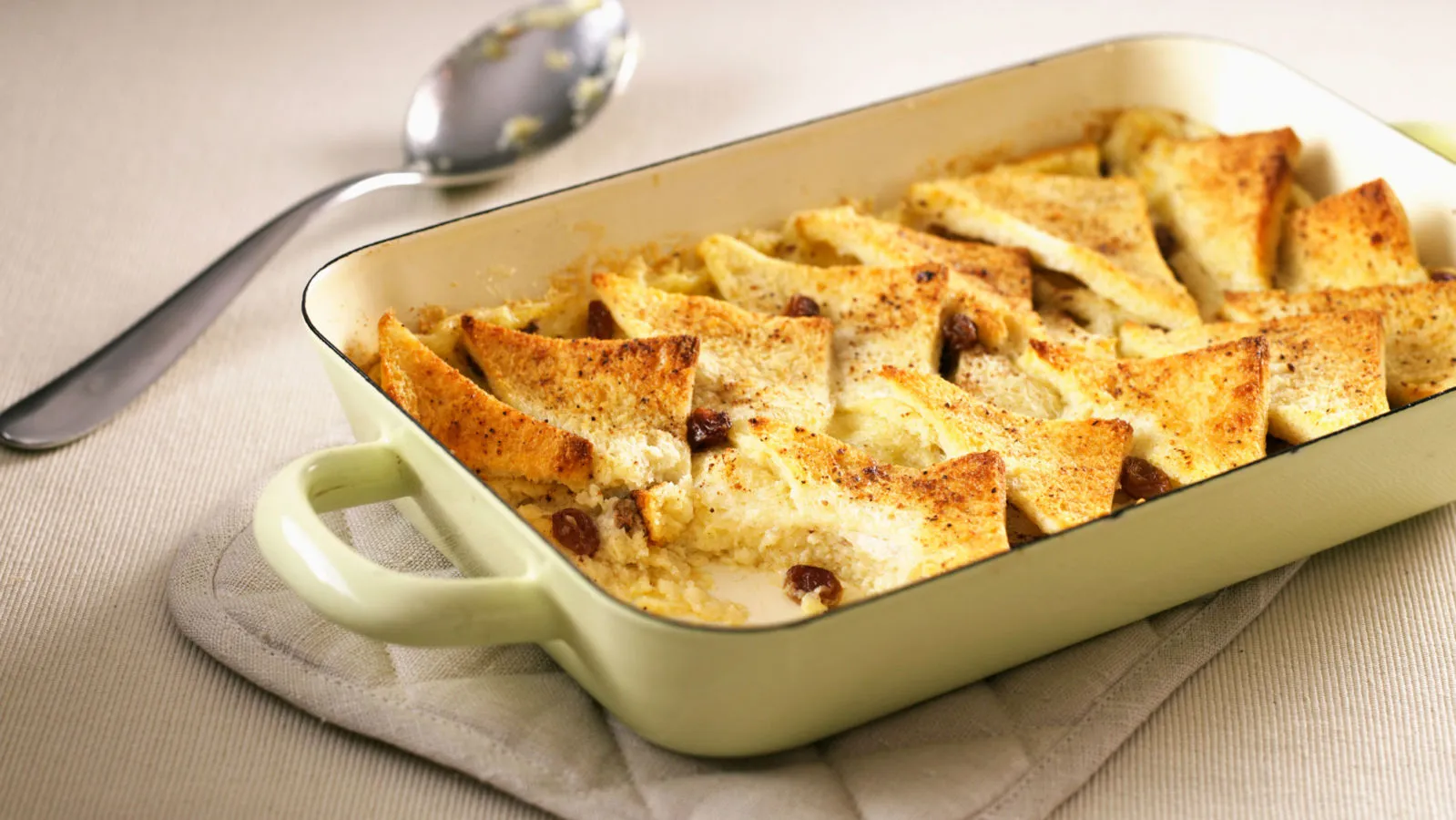 Bosan Makan Roti Tawar Cuma Pakai Selai Kacang? 6 Resep Ini Bisa Bikin Roti Tawarmu Tak Lagi Hambar 9