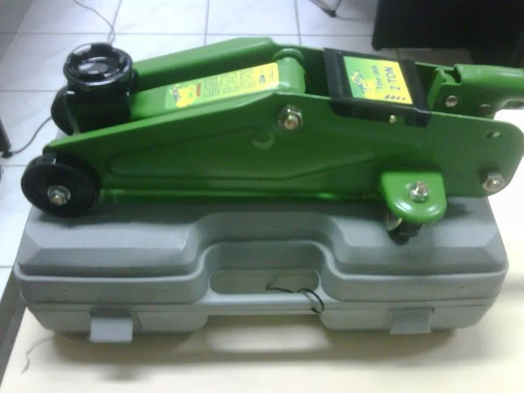 16 Hal Penting yang Sebaiknya Kamu Tahu Tentang Perawatan Mobil dan Motor Kesayanganmu 27