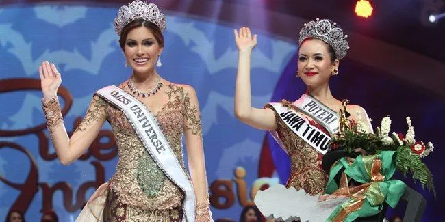 Semua Perempuan Harus Punya Kecerdasan. Karena Dunia Terlalu Keras Jika Hanya Mengandalkan Kecantikan 8