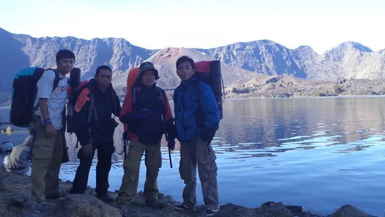 Panduan Lengkap Menaklukkan Rinjani, Tujuan Impian Para Pendaki 13