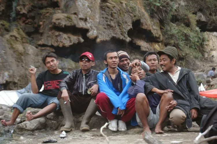 Panduan Lengkap Menaklukkan Rinjani, Tujuan Impian Para Pendaki 15