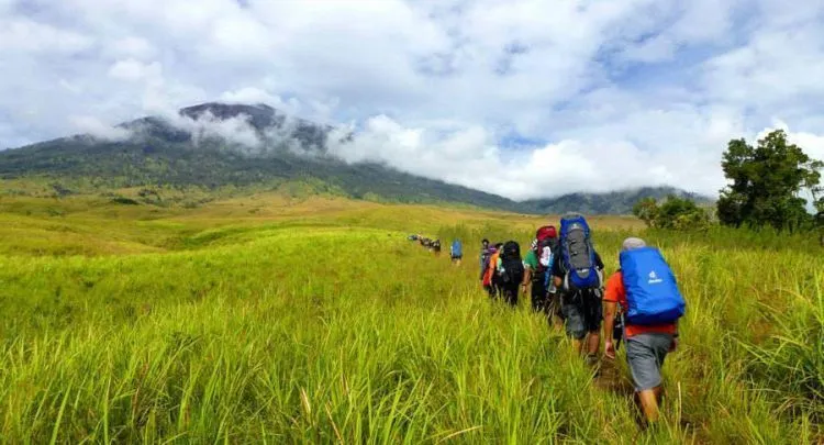 Panduan Lengkap Menaklukkan Rinjani, Tujuan Impian Para Pendaki 10