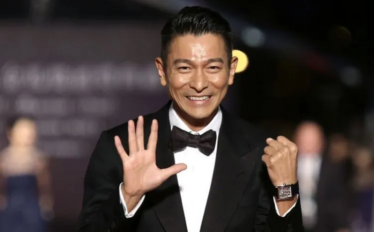 12 Cowok Cute yang Pernah Jadi Pacar Khayalan Cewek-Cewek Era 90-an 32
