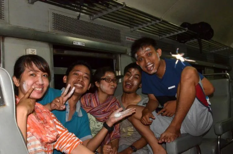 11 Saran Buat Kamu yang Berencana Pergi Traveling Bareng Teman-Teman 23