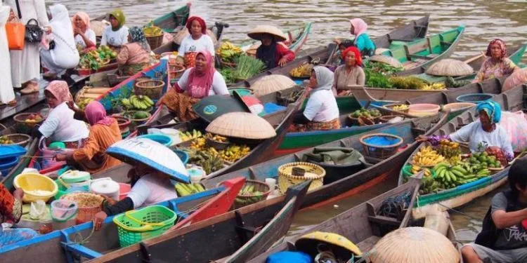 6 Destinasi Di Indonesia yang Keelokannya Menyamai Tempat-Tempat Wisata Andalan Di Thailand 10