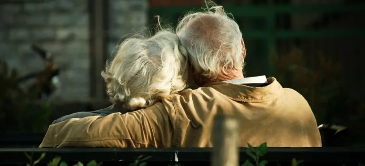 Sebelum Merasa Dia Soulmate Sejati, Berhenti Sejenak Lalu Resapi 7 Hal Ini 14