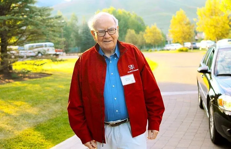 Jika Ingin Sukses Berinvestasi Sejak Muda, 6 Pesan dari Warren Buffet Ini Wajib Kamu Camkan Sekarang Juga 10