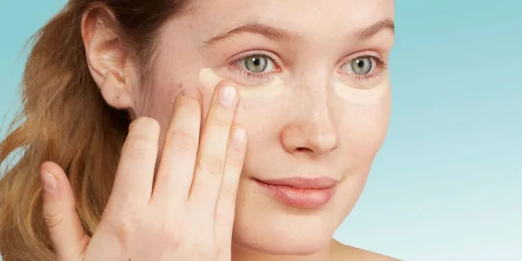 6 Trik Make Up Mudah yang Bisa Bikin Kamu Lebih Cantik Dalam 10 Menit Saja 8