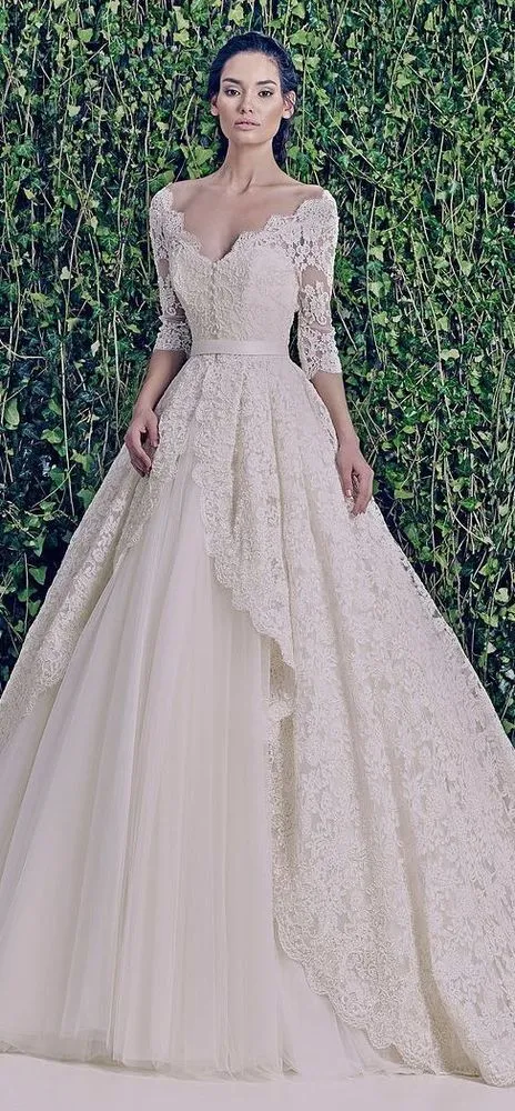 Dengan 11 Gaun Pengantin Ini, Kamu Bisa Secantik Putri di Hari Pernikahan Nanti 12