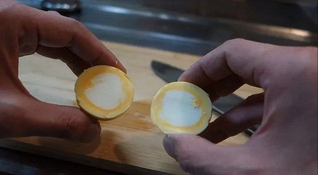 7 Trik Jenius yang Wajib Kamu Tahu Agar Urusan Masak Telur Jadi Lebih Mudah dan Menyenangkan 13