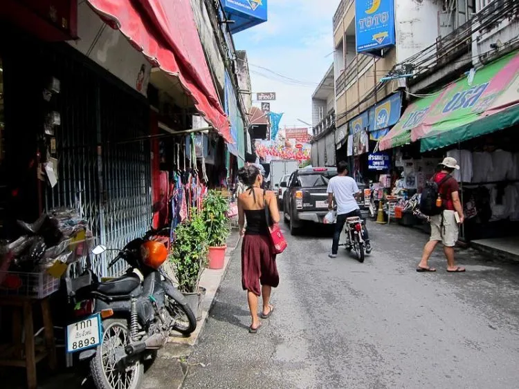 Tips Menghabiskan Liburan Long Weekend, Dijamin Nyaman dan Nggak Sia-sia 15 tips liburan long weekend