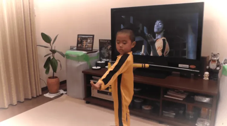 Bruce Lee Telah Lahir Kembali dan Kini Dia Berusia 5 Tahun! 10