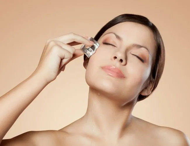8 Tahapan Facial A La Rumahan yang Bikin Kulitmu Sehalus Hasil Perawatan di Klinik Kecantikan 17