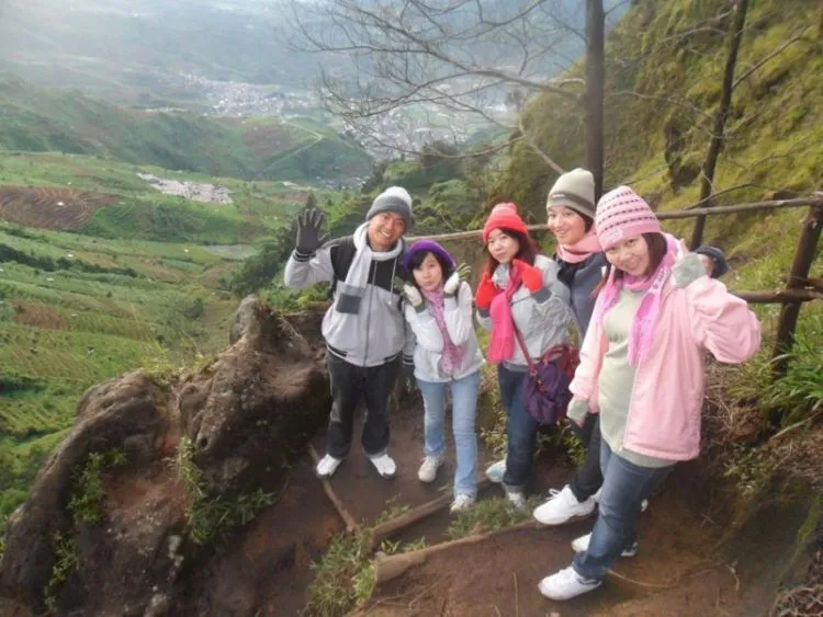Tak Perlu Traveling Jauh dan Mahal. Traveling di Kota Sendiri Malah Bisa Memberimu 7 Kebaikan 8