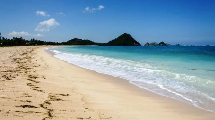 Destinasi Wisata Lombok, Nggak Heran Kalau Disebut Surga Dunia 9
