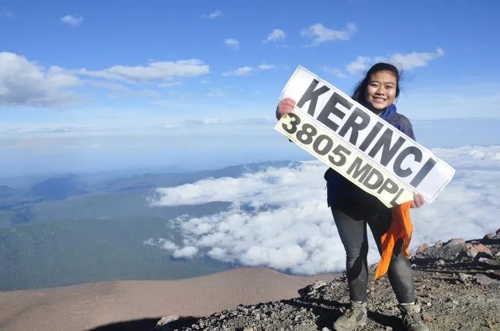 Wahai Petualang, Segeralah Mengangkat Keril. 9 Gunung Ibu Pertiwi Ini Sudah Memanggil 13
