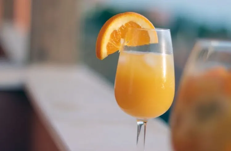 6 Resep Minuman Kekinian Ala Kafe yang Gampang Kamu Buat Sendiri 12