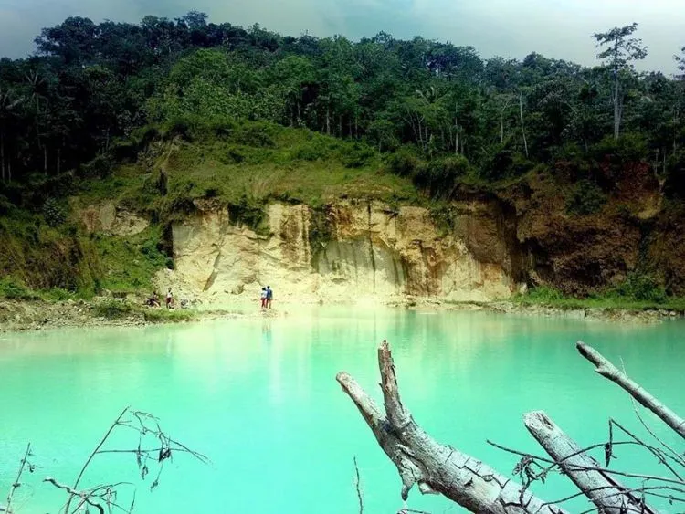 Daftar Destinasi Wisata Bekas Tambang di Indonesia, Berubah Jadi Eksotis! 13