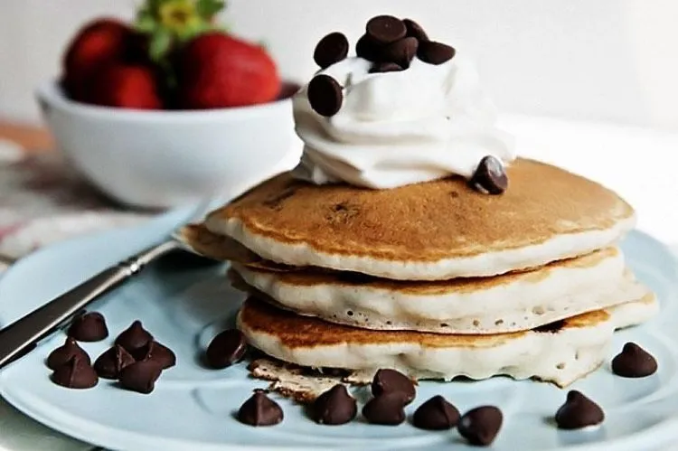 6 Resep Pancake Sederhana, Tapi Rasanya Nggak Kalah Mewah dari Kafe 8