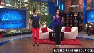 7 Gerakan Dasar Zumba yang Bisa Membuat Bentuk Tubuhmu Jadi Lebih Sempurna 26