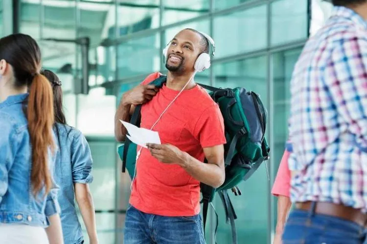 Demi Jadi Seorang Traveler yang Lebih Baik Lagi, 7 Hal Sederhana Ini Layak Kamu Lakoni 8