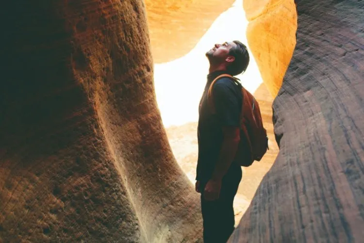 4 Alasan yang Menjelaskan, Mengapa Mereka yang Old Soul Begitu Suka Melakukan Perjalanan 8