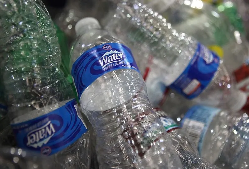 Manfaat Air yang Kamu Minum Tak Akan Hilang, Kalau Bijak Memilih Botol yang Kamu Gunakan