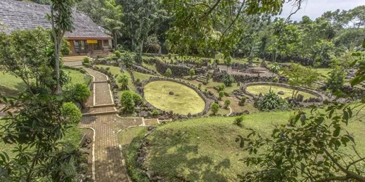 Destinasi Wisata Kabupaten Kuningan yang Membuatnya Layak Dikenang Para Pejalan 18