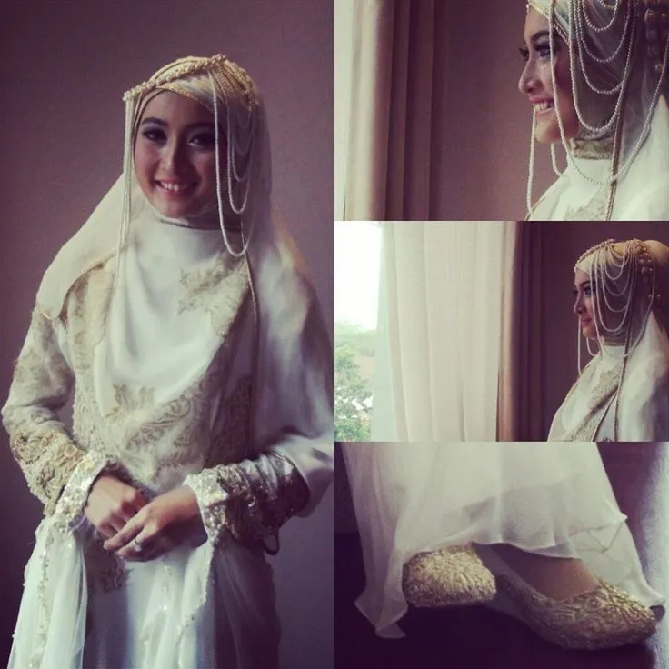 12 Gaun Pernikahan yang Bisa Membuatmu Tampil Anggun Dengan Jilbab di Kepala 20