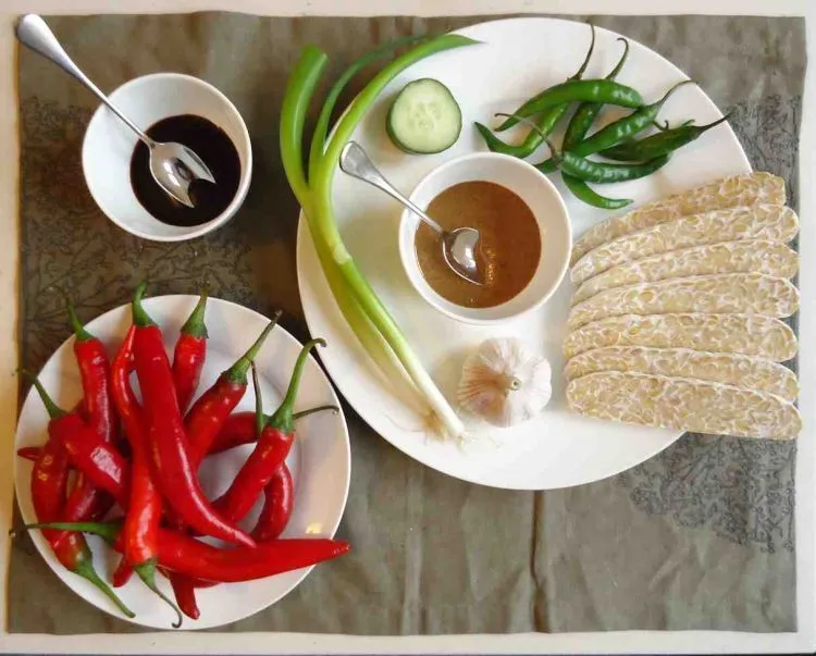 Kalau Bule Inggris Saja Jatuh Cinta Pada Tempe, Kenapa Kamu yang Asli Indonesia Harus Malu? 8