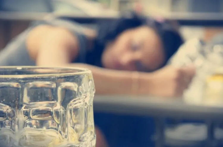 Walau Cuma Minum Saat Sahur dan Buka Saja, 6 Langkah Ini Membuat Kebutuhan Airmu Tetap Terjaga! 11