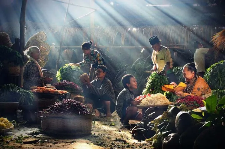 13 Alasan Mengapa Cewek yang Gemar Belanja di Pasar Tradisional Itu Istimewa! 23