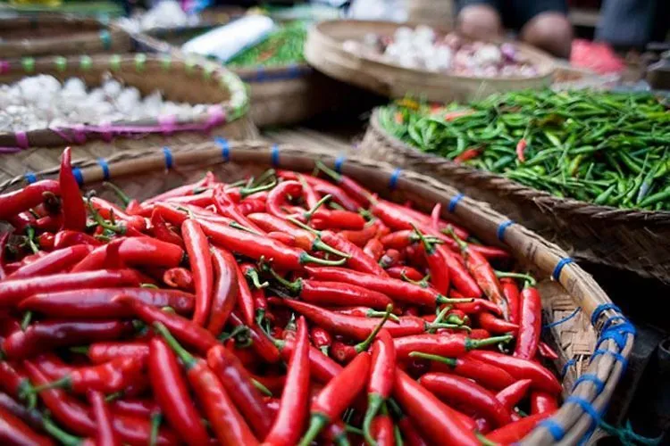 13 Alasan Mengapa Cewek yang Gemar Belanja di Pasar Tradisional Itu Istimewa! 15
