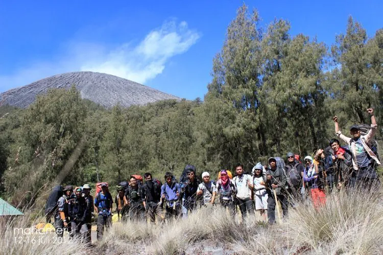 Sahabatku, Suatu Hari Nanti Kita Kembali Mendaki Gunung Bersama Ya? 6