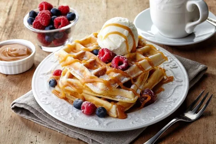 Pengen Bikin Waffle Seenak di Kafe? 6 Resep Ini Bisa Kok Kamu Buat Sendiri 7